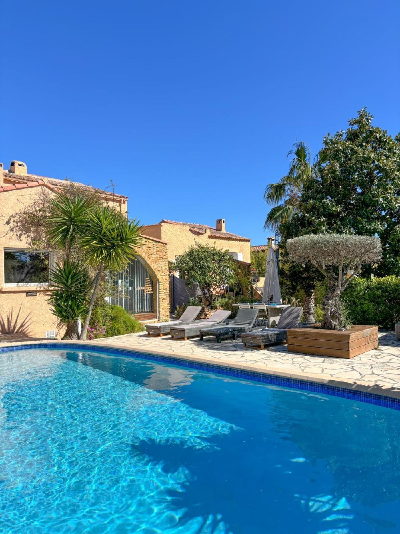 Villa Esperance- Appartement Entier T2 La Ciotat Esterno foto